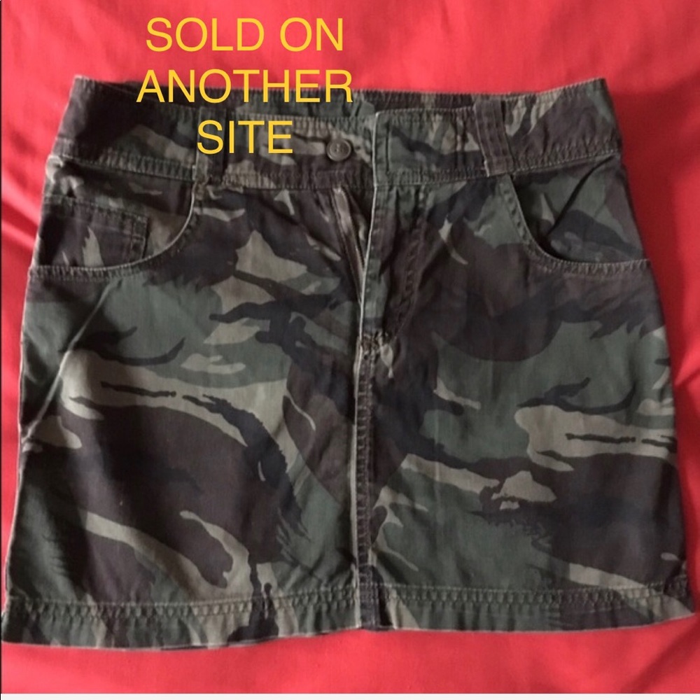 Triple Ave mini skirt